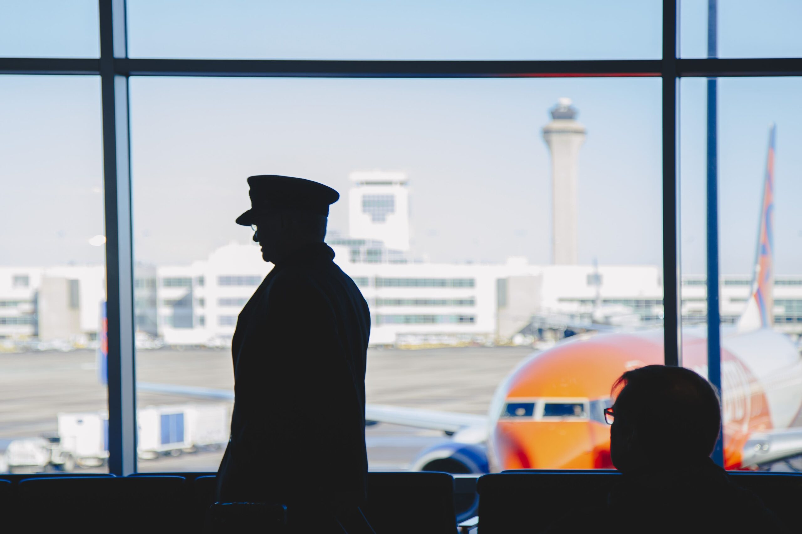 Airports Differentiating Using IoT and AI